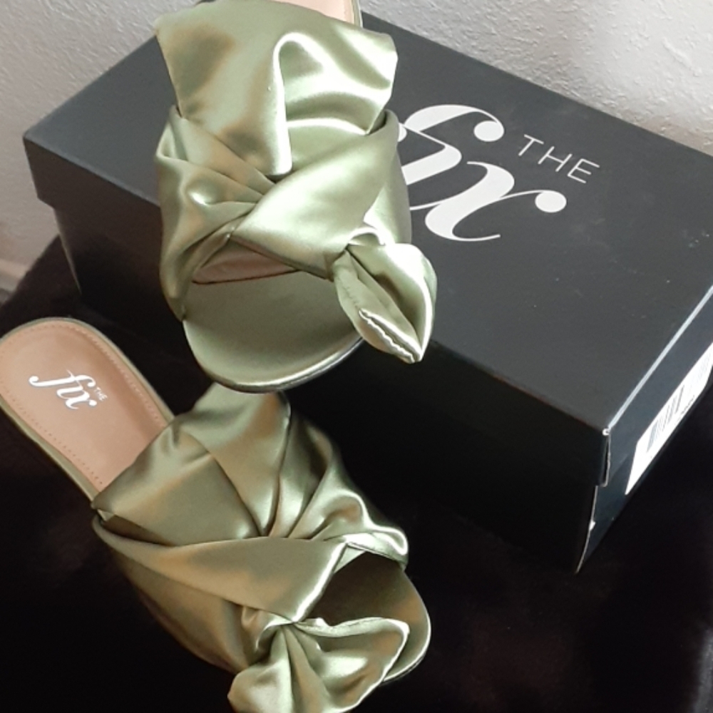 Too small didn't want to return them